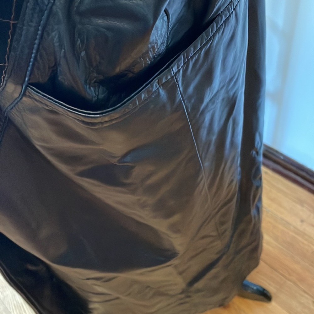 Vintage leather & Suede Coat. - Picture 3 of 5